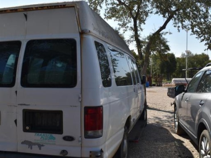 2005-ford-van-(not-running)-(vin-#-1ftns24w35hb29143)-(unknown-miles)-(titl-image-10