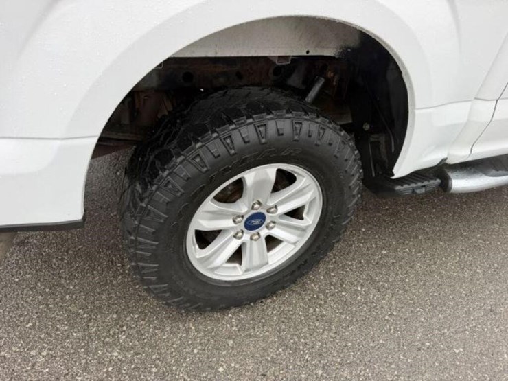 2018-ford-f150-xlt-image-29