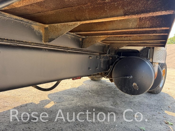 1993-mack-rd690s-image-18