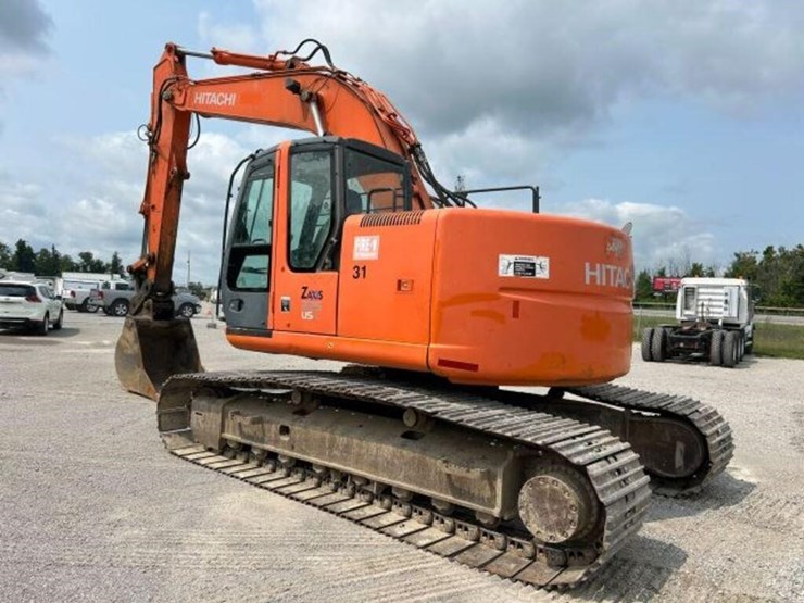2007-hitachi-zx225us-lc-image-6