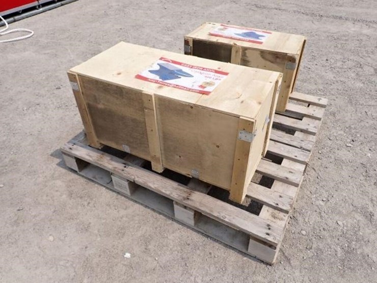 unused-greatbear-400-lb-single-horn-iron-anvil-image-2