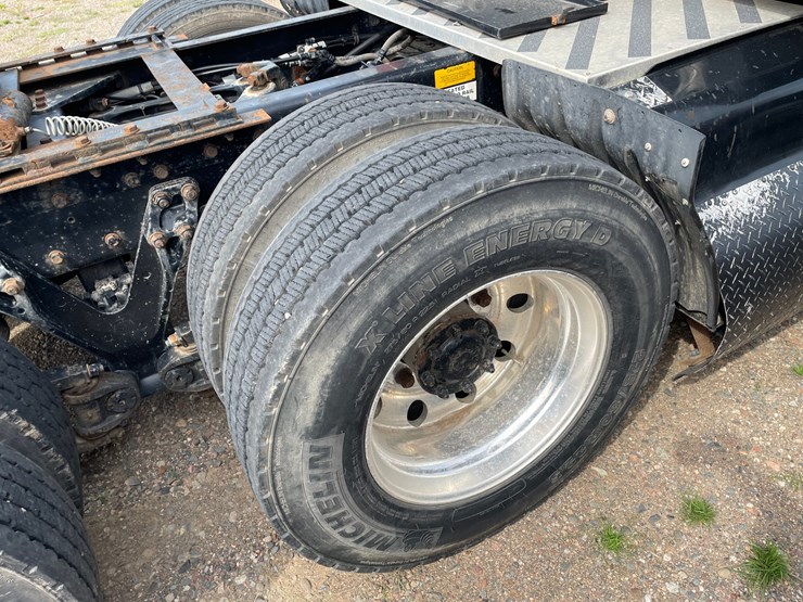 1999-kenworth-t2000-image-14