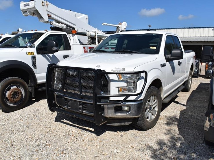 2015-ford-f150-image-1