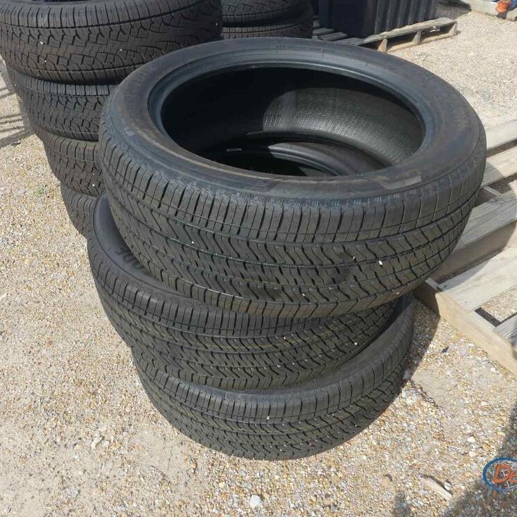 (3) BRIDGETONE 275/50R22 TIRES