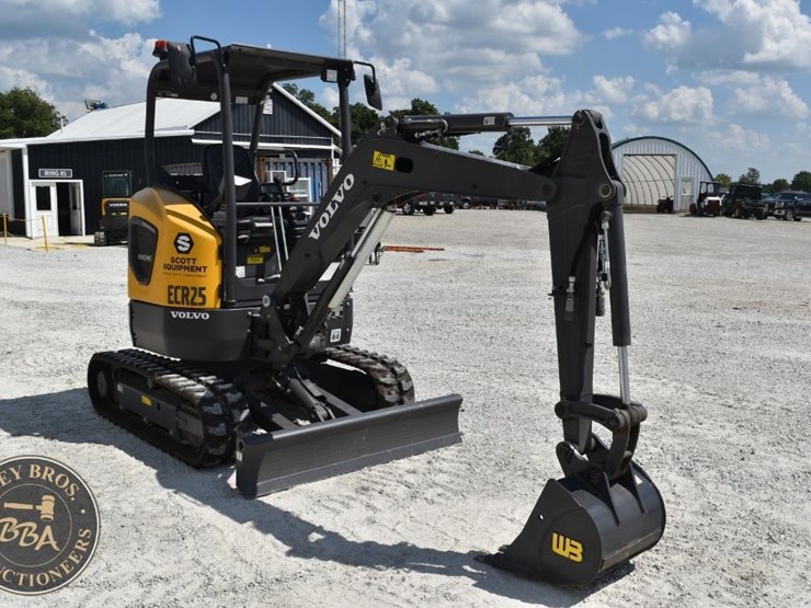 2023-volvo-jecr25d-46621-image-9
