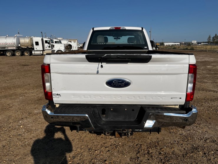2019-ford-f250-image-6