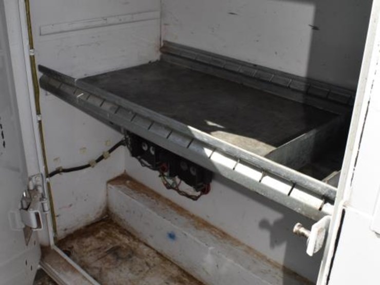 2013-ford-f350-image-19