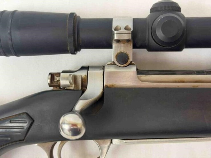 ruger-m77-mark-ii-223-rifle-image-9