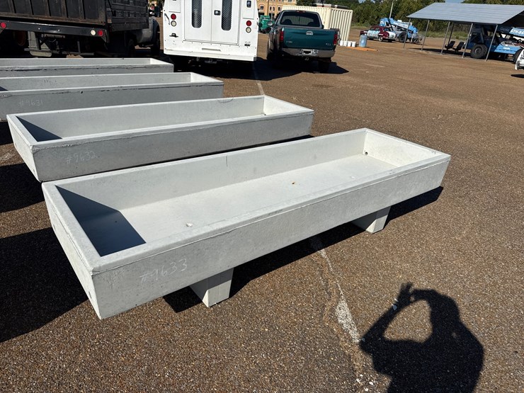 #9633-•-3’-x-10’-trough-image-1