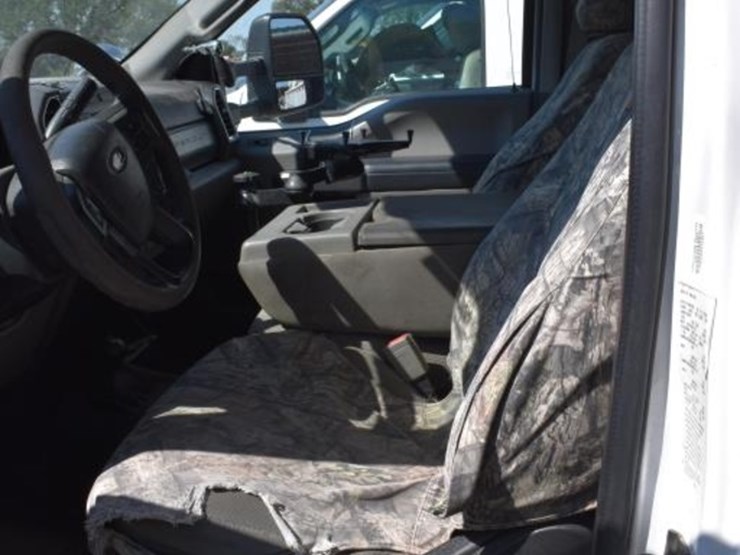 2018-ford-f550-image-23