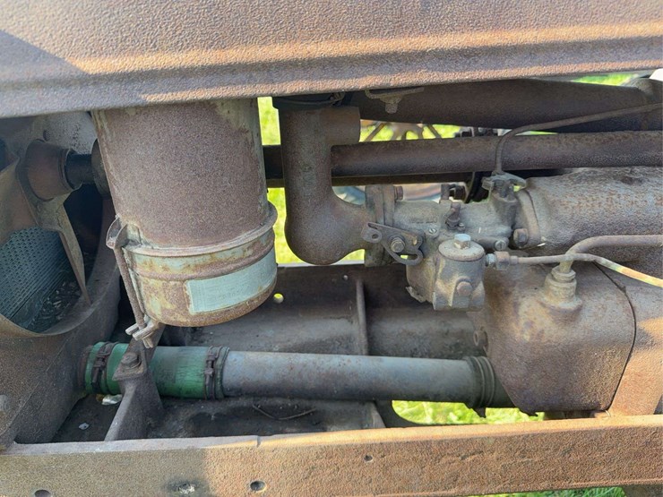 john-deere-b-image-21