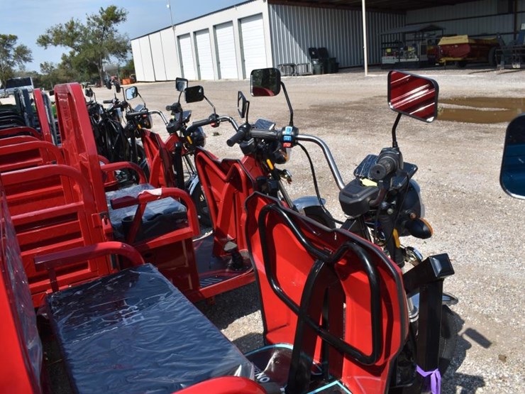 3-wheel-electric-cart-(serial-#-h9rzyf1sxta153742)-(k)-image-6