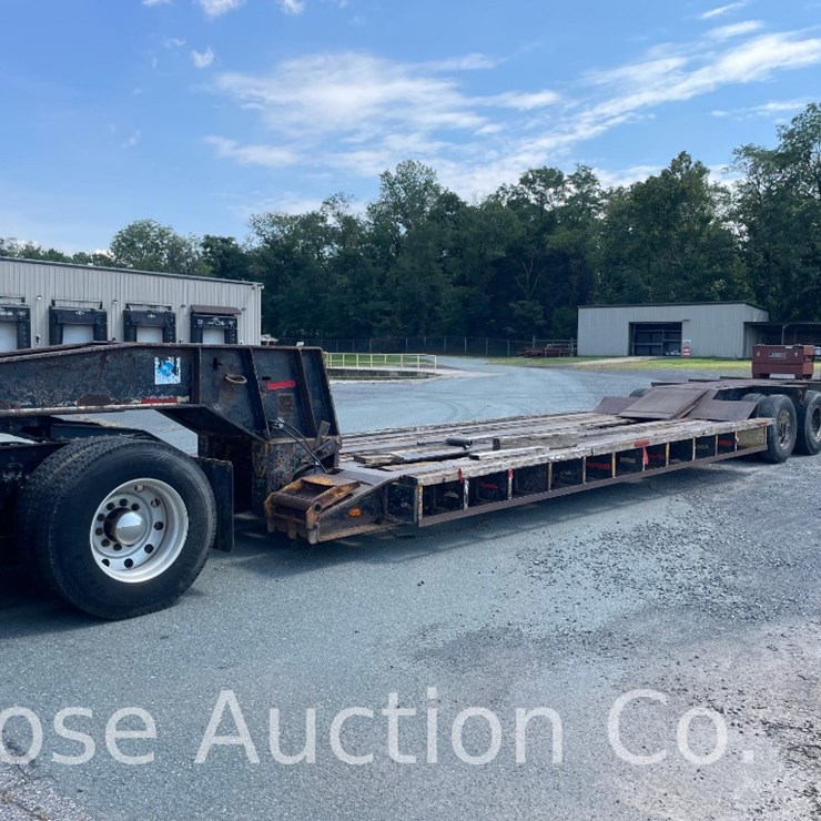 1986 value trailers detachable lowboy, (Orange, VA)