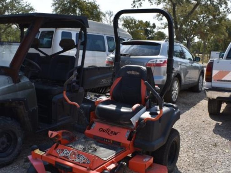 bad-boy-outlaw-zero-turn-mower-(serial-#-bb048fx69106161005)-(k)-image-2