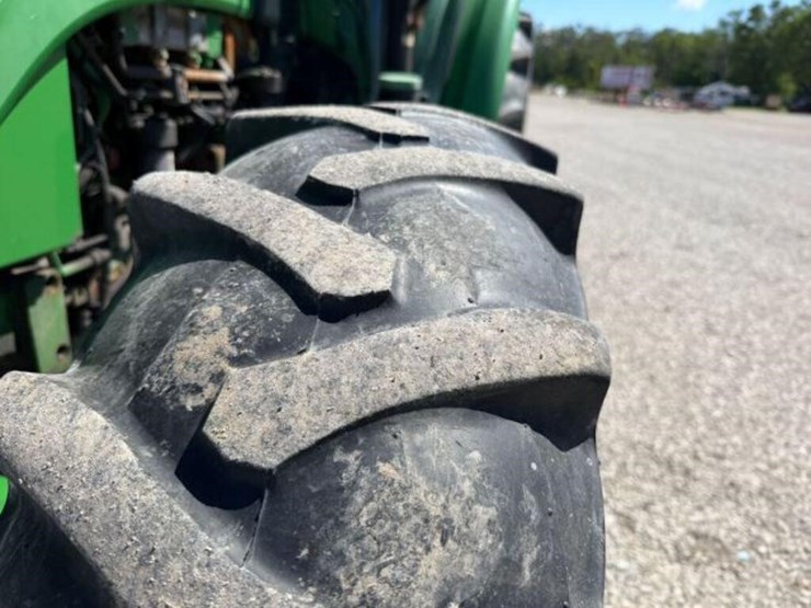 2015-john-deere-5085e-image-49