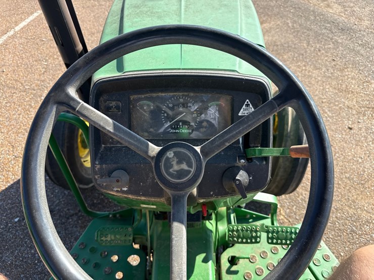 john-deere-5065e-image-12