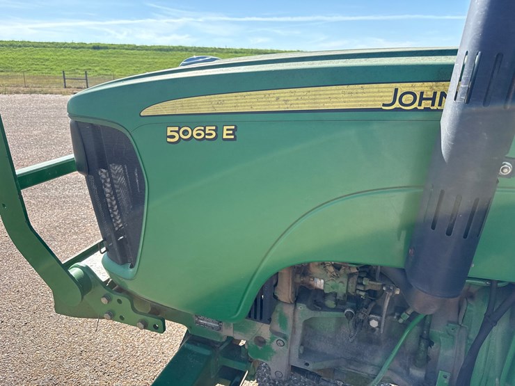 john-deere-5065e-image-9