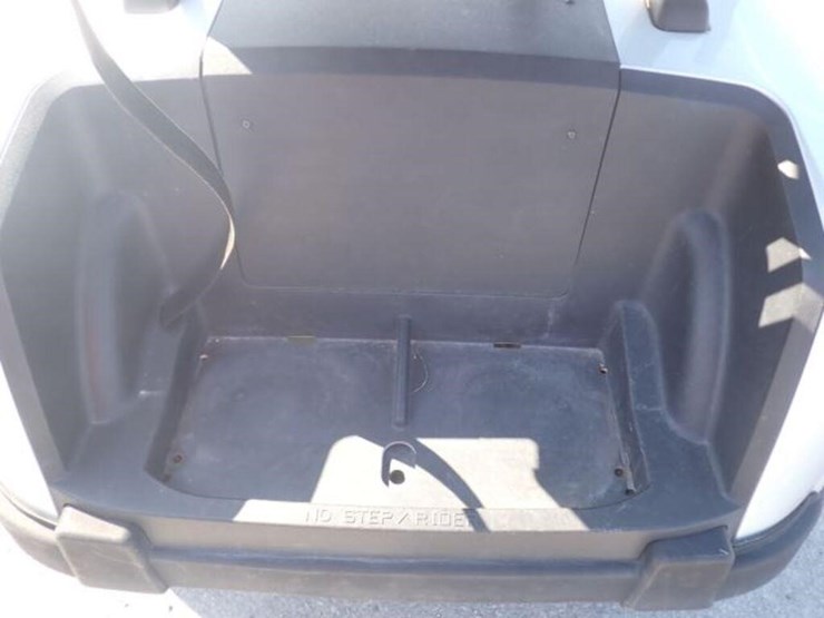 2021-e-z-go-rxv-2-passanger-gas-golf-cart-5621834-image-25