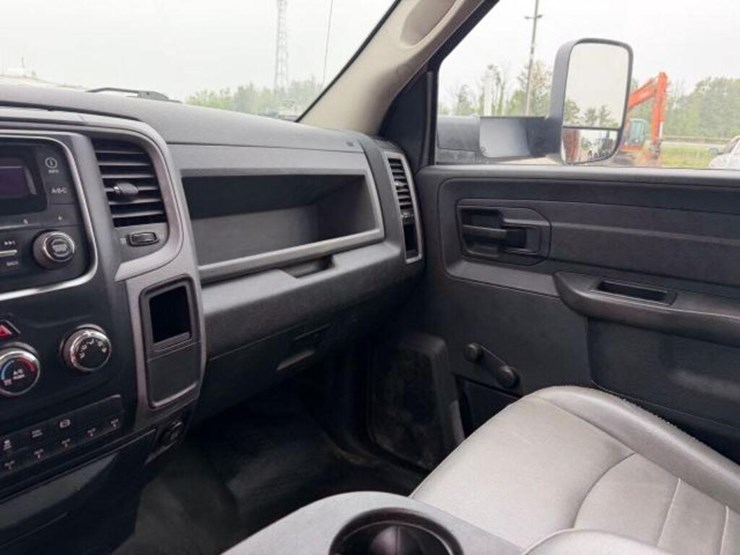2016-ram-5500-hd-image-18