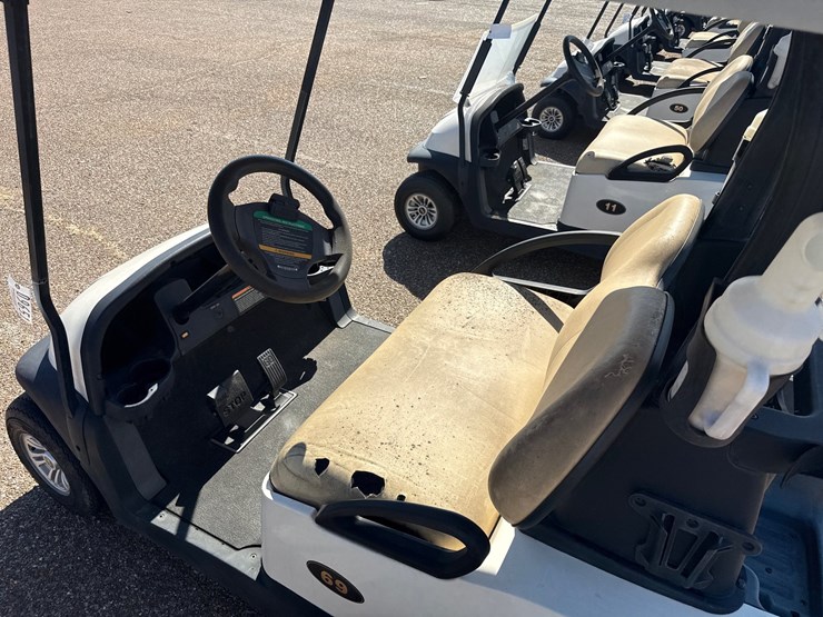 #9651-•-2021-club-car-precedent-golf-cart-image-7