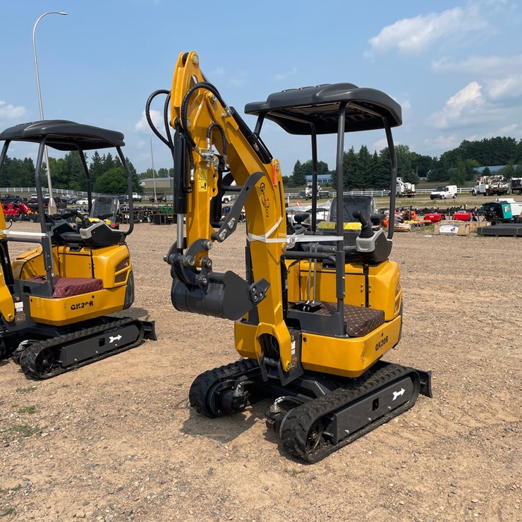 #1014 • 2026 QK20R Mini Excavator