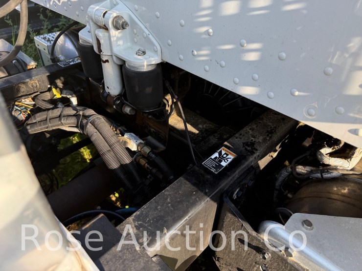 2014peterbilt386t/a-truck-tractor-(newport-news,-va)-image-18