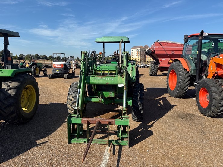 john-deere-6110-image-2