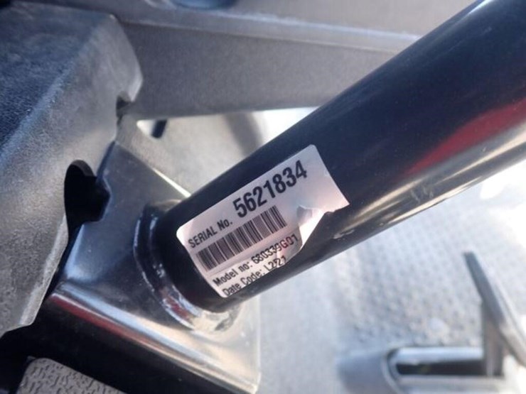 2021-e-z-go-rxv-2-passanger-gas-golf-cart-5621834-image-9