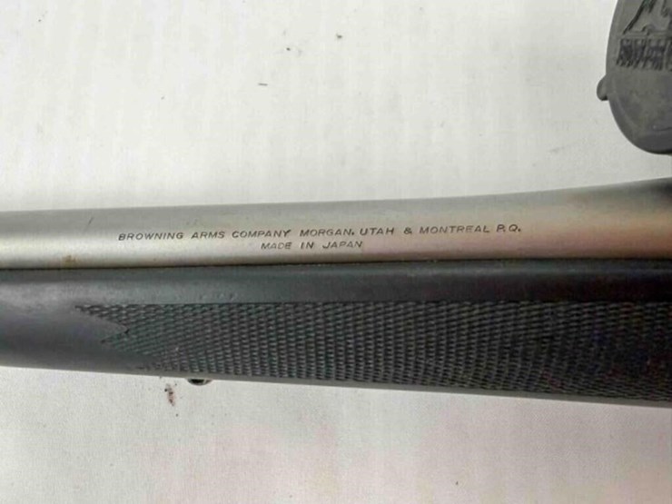 browning-abolt-stainless-25-06-rifle-image-19