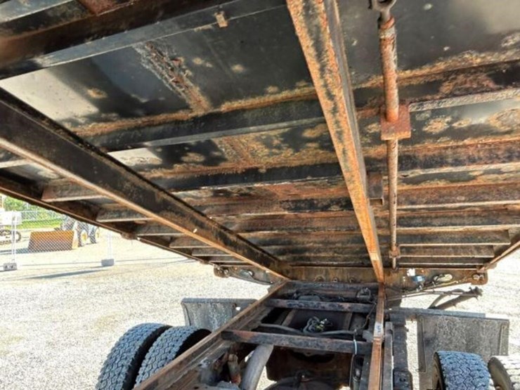 2012-ford-f550-xl-image-65