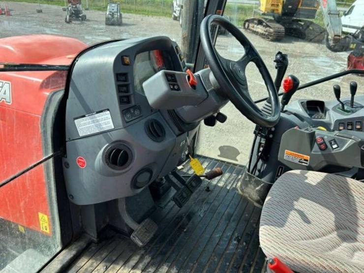 2018-kubota-m6-141-image-17