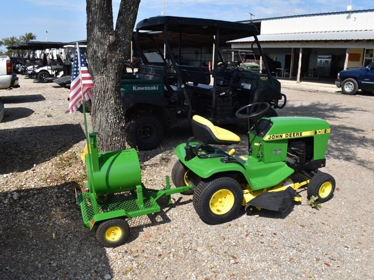 john-deere-108-image-3