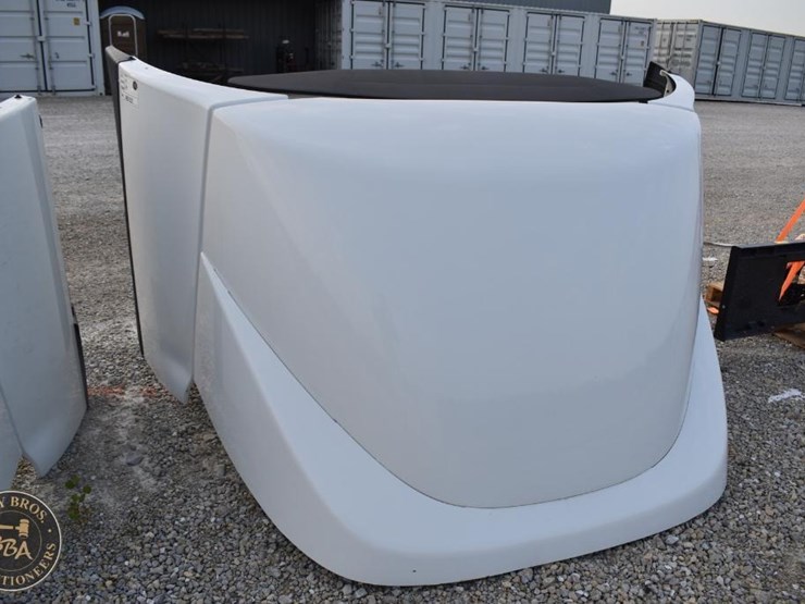 volvo-compatible-wind-deflector-46151-image-1