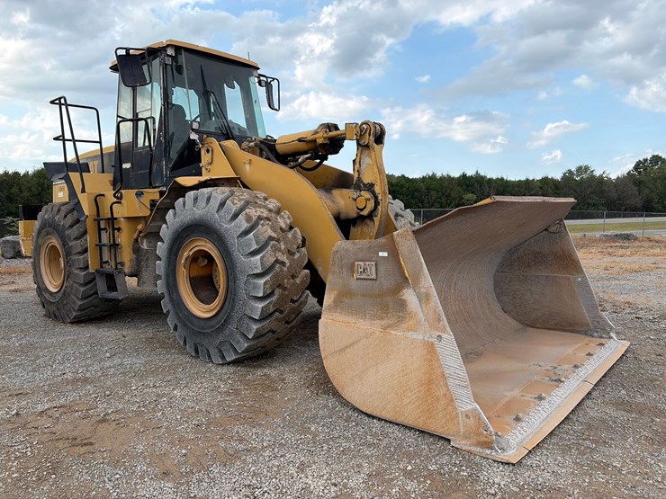 caterpillar-972-image-12