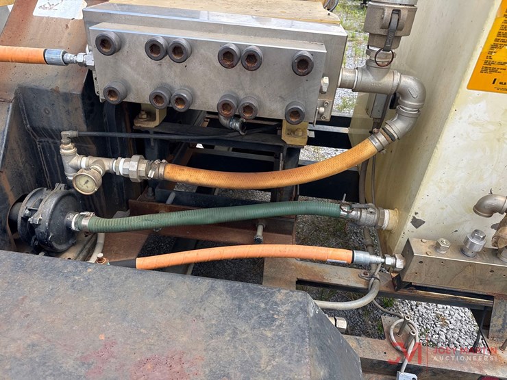 nlb-corp.-10235fdb-1-trailer-mounted-water-blaster-image-12