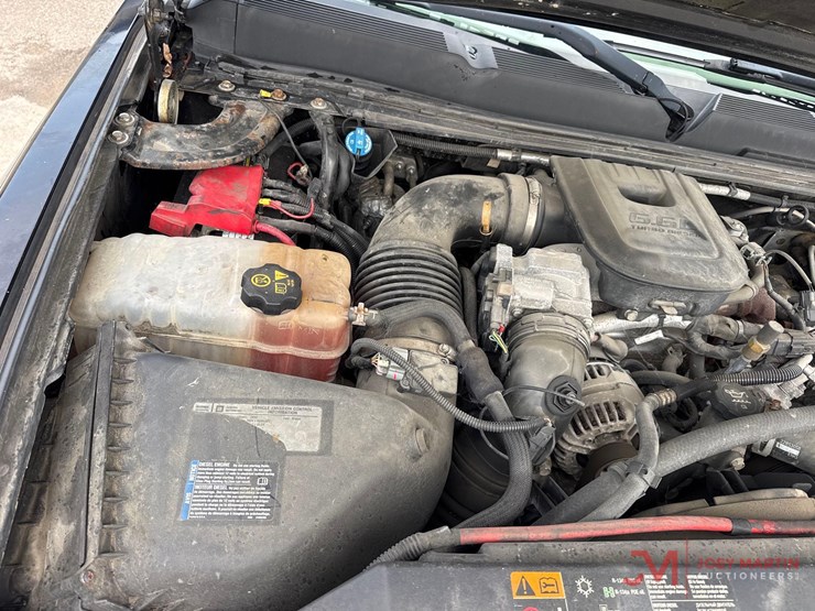 2012-chevrolet-silverado-2500hd-image-22