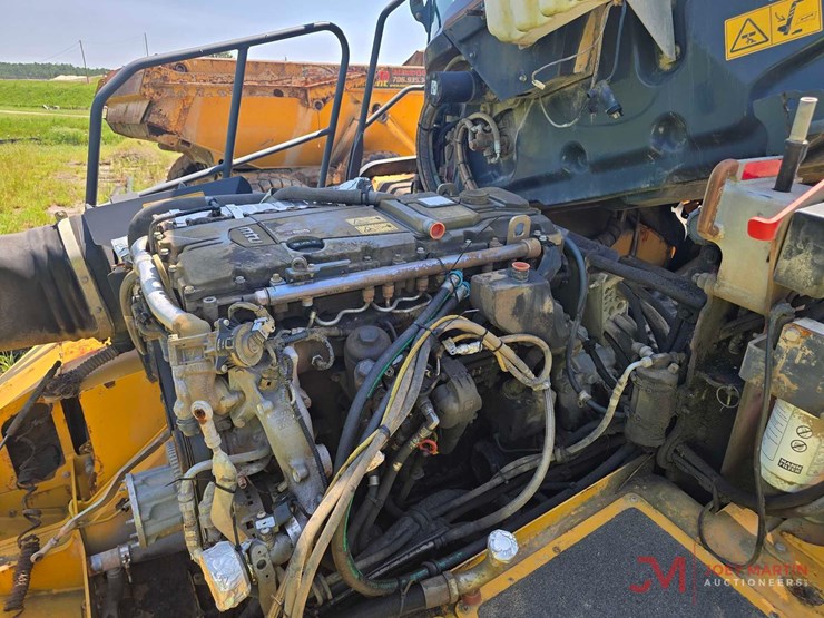 2014-bell-b30e-image-9