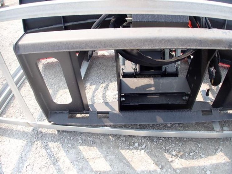 unused-greatbear-72-in.-hydraulic-snow-plow-image-19