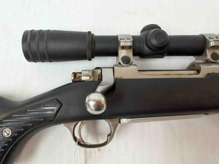 ruger-m77-mark-ii-223-rifle-image-4