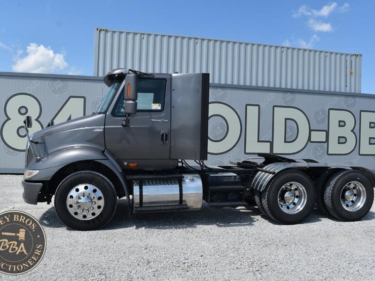 2013-international-transtar-8600-image-13