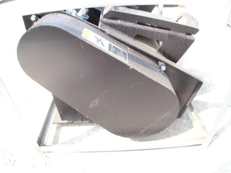 unused-greatbear-skid-steer-bucket-.4-cy-mixer-image-14