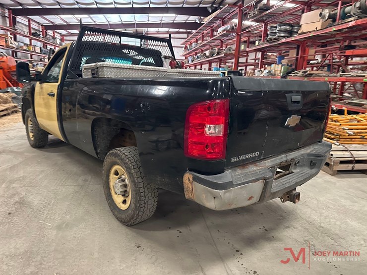 2008-chevrolet-silverado-2500-image-4