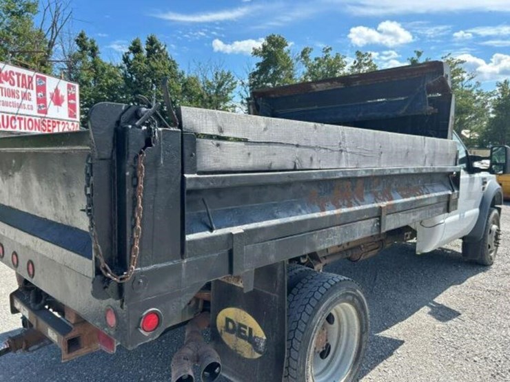 2008-ford-f550-image-27