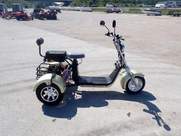 2024-shansu-youpi-60v-electric-tricycle-r36cp3010r-image-4