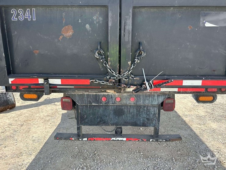 2017-ford-f750-image-31