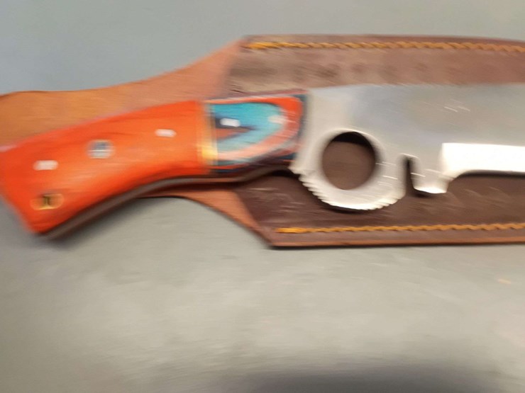 custom-stainless-steel-fixed-blade-knife-with-cream/blue-striped-handle-image-3