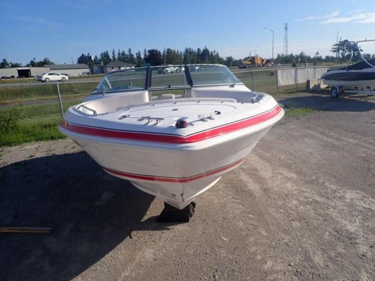 1999-donzi-z22-22-ft-bowrider-dnar1087c999-image-2