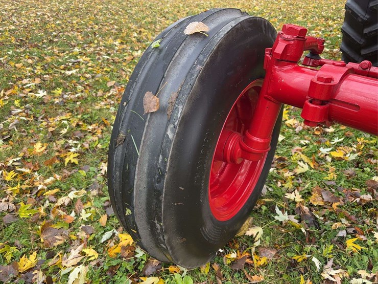 1970-farmall-544-hydro-diesel-row-crop-golden-demonstrator-image-87