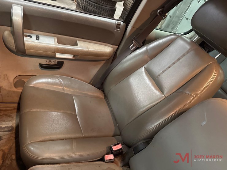 2009-chevrolet-silverado-2500-image-29