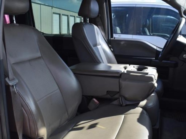 2018-ford-f350-image-8